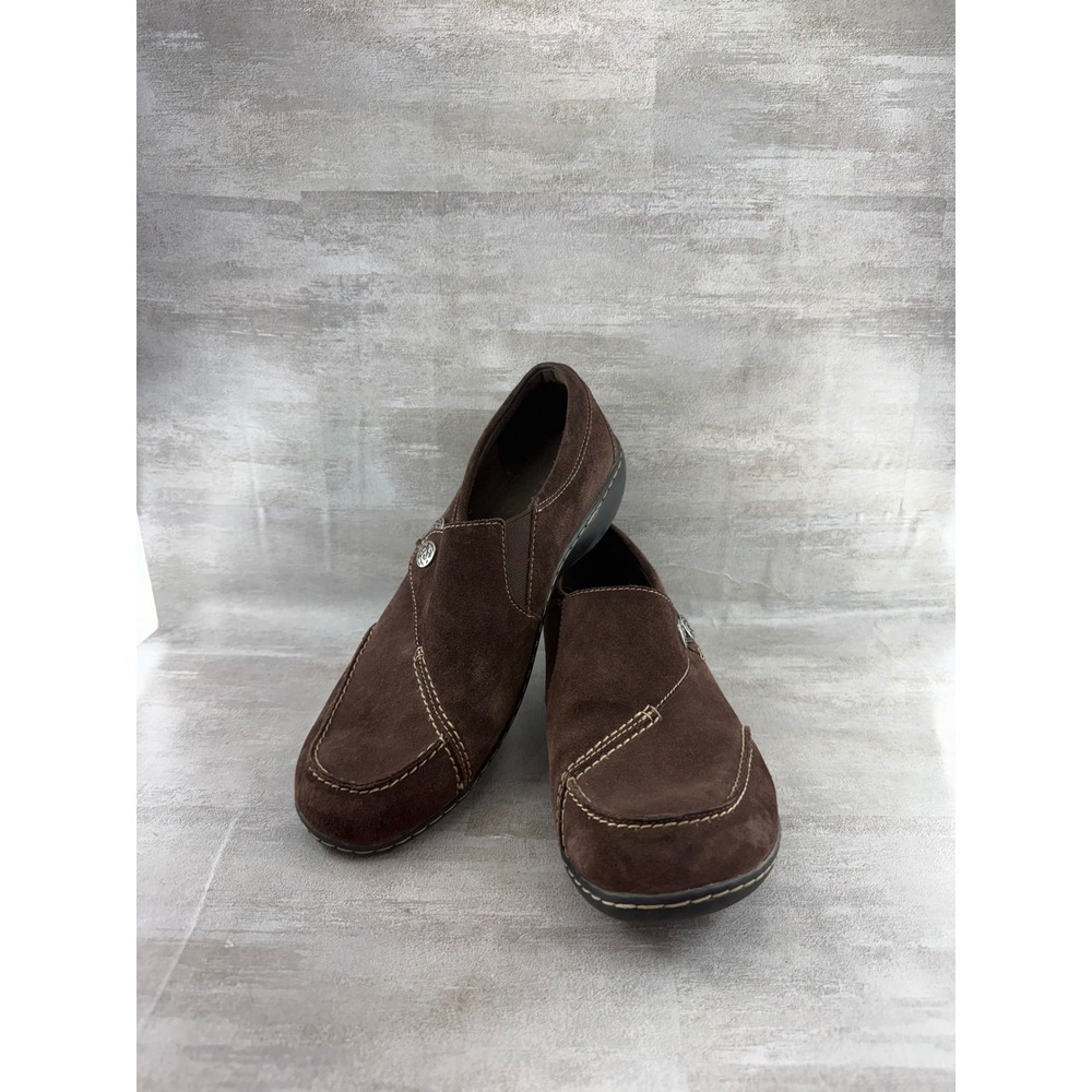 Clarks Bendables Brown Suede Loafers Women Sz 9.5W Slip On Moc Toe 26068763